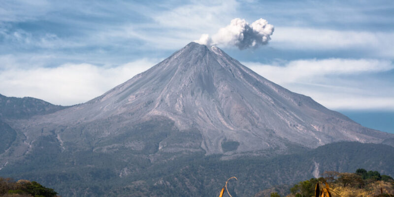 Volcán Colima - volcanes activos