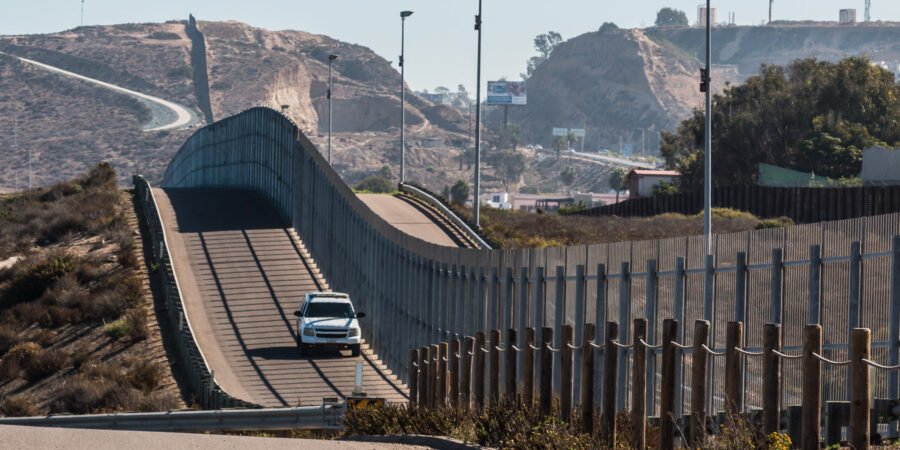 Frontera entre San Diego, California y Tijuana